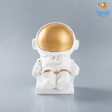 Load image into Gallery viewer, Astronaut Paperweight
