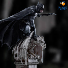 Load image into Gallery viewer, Batman Action Figure Collectible 1:10 Scale
