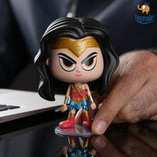 Load image into Gallery viewer, DC Comics - Wonder Woman & Batman Action Figure