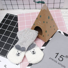 Load image into Gallery viewer, Fluffy Cushion Socks