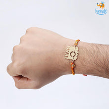 Load image into Gallery viewer, Photographer Bhai Rakhi Gift Set - 4 pc