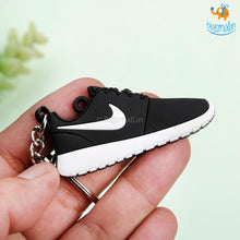 Load image into Gallery viewer, Sneakers Keychain