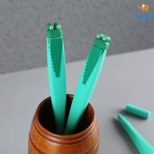 3D Frog Pens - Set of 2