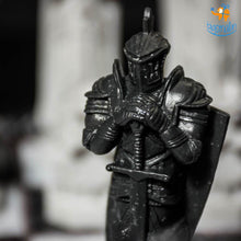 Load image into Gallery viewer, Official Harry Potter Wizard Chess Set
