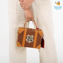 Load image into Gallery viewer, Harry Potter Trunk Hand Bag
