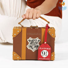 Load image into Gallery viewer, Harry Potter Trunk Hand Bag
