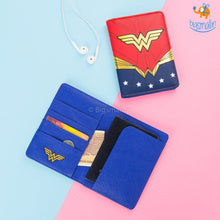 Load image into Gallery viewer, Official Wonder Woman Passport Holder
