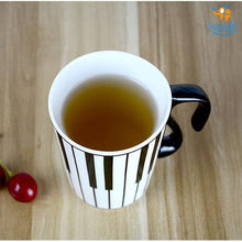 Load image into Gallery viewer, Piano Keyboard Mug With Lid
