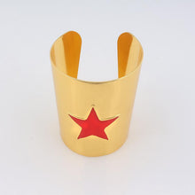Load image into Gallery viewer, Official Wonder Woman Hand Bracelet
