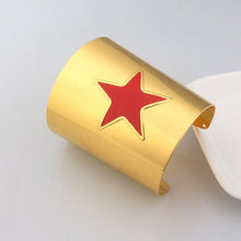 Load image into Gallery viewer, Official Wonder Woman Hand Bracelet
